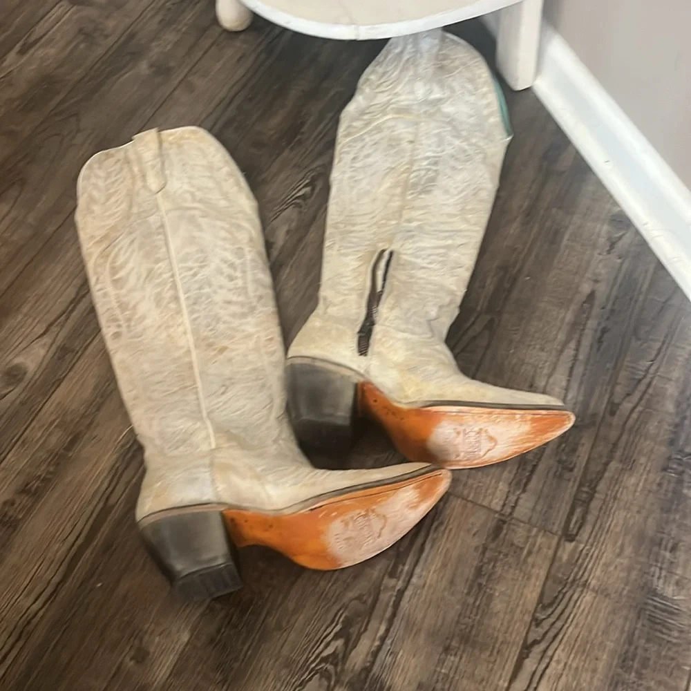 Off White Corral Boots - Picture 3 of 5